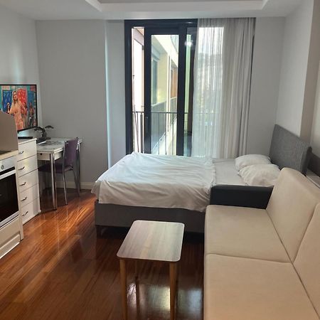 Studio Flat-One Room In Lux Residence Near Taksim-Beyoglu Istanbul Exterior photo